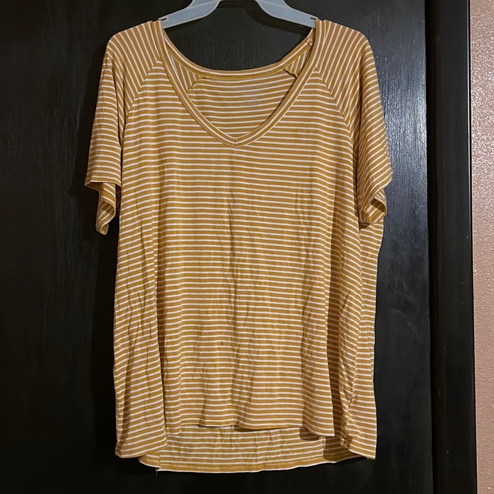 AE Soft & Sexy Tee